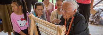 vientiane-navajo-weavers