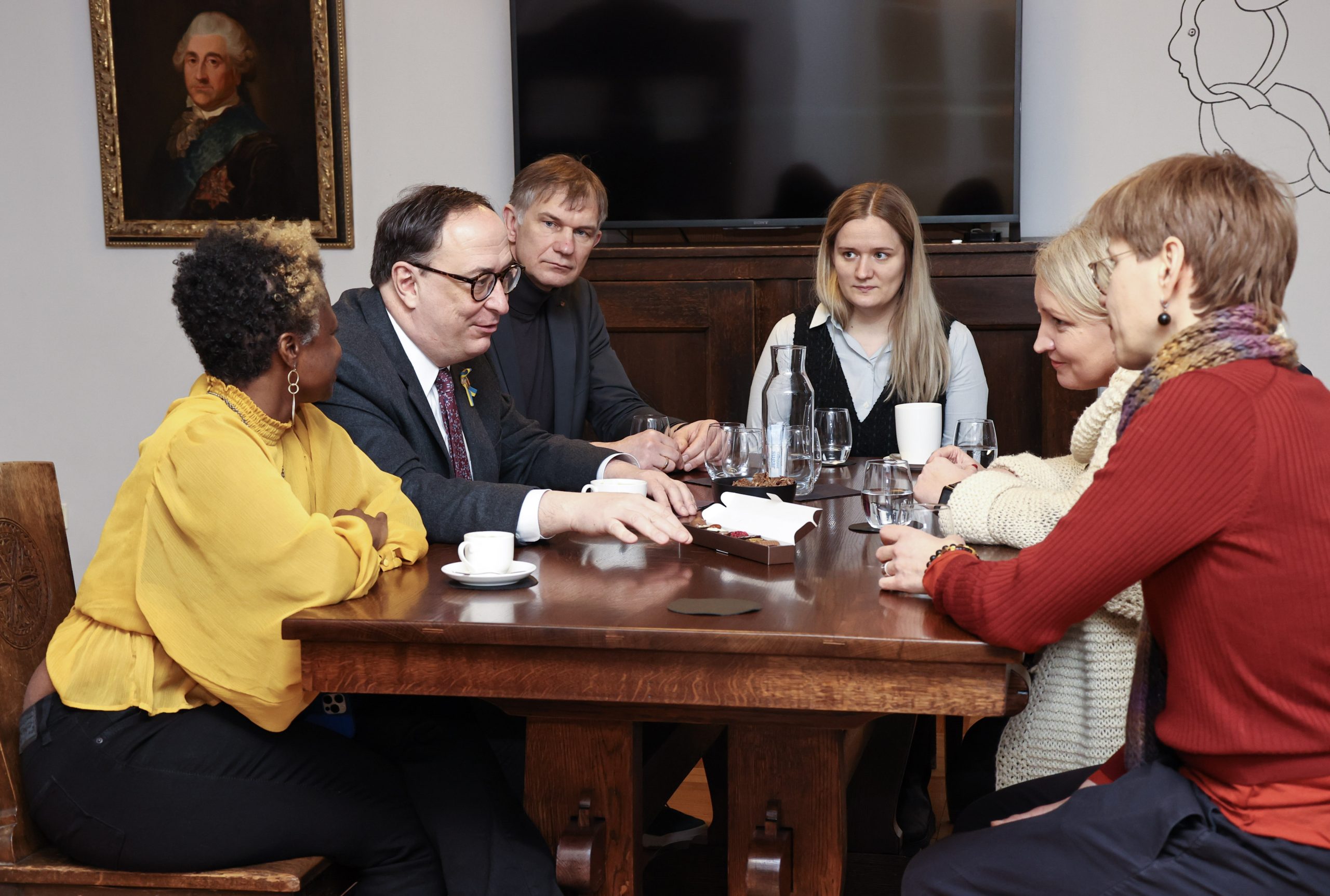 The next morning, Charlton and Ambassador Gilchrist met with artists and faculty at the Vilnius Academy of Arts.