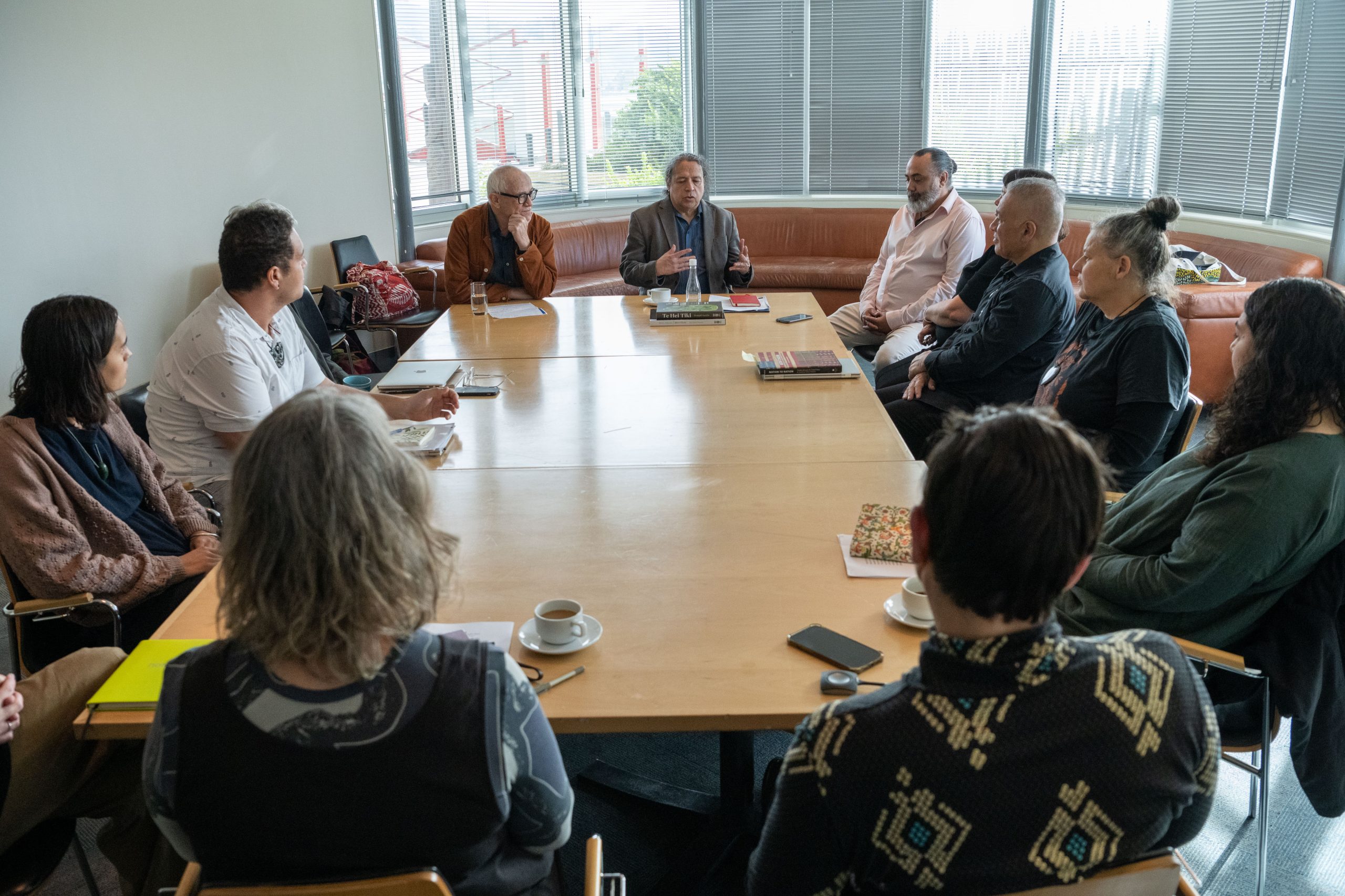 The next day, Smith participated in a roundtable discussion at Te Pap with a number of local curators and PhD students from Victoria University of Wellington.