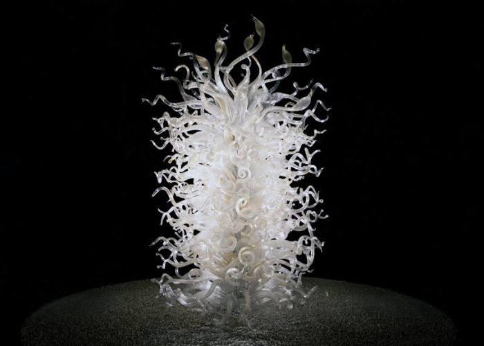 Dale Chihuly, Palazzo Ducale Tower, 1996, Glass, Courtesy of the artist, Seattle, Washington; Photography Michael JN Bowles